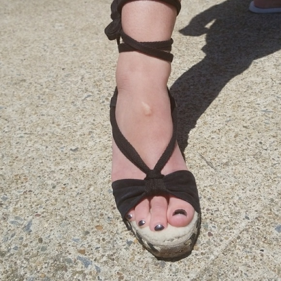 Ugg Wedge Sandals - Picture 3 of 7