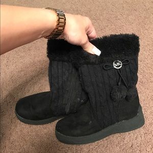 Children's Michael Kors boot!