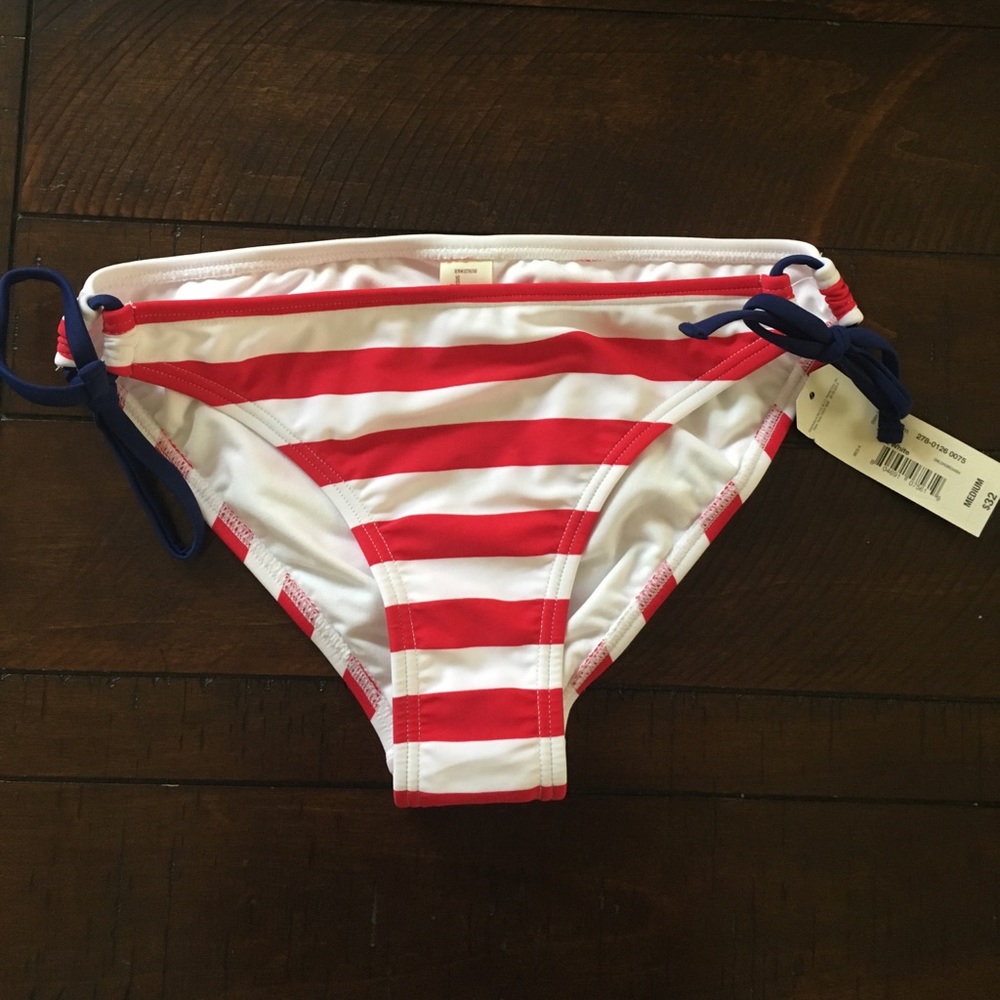 Bikini bottoms