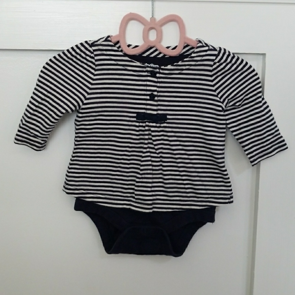 Baby striped onesie/shirt