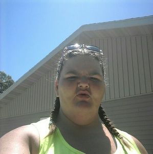 Meet your Posher, Amanda