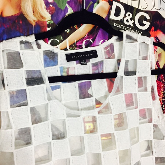 Checked Mesh Top - Picture 2 of 4