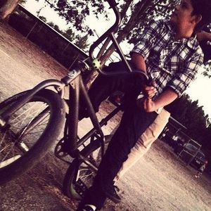 Meet your Posher, Andres