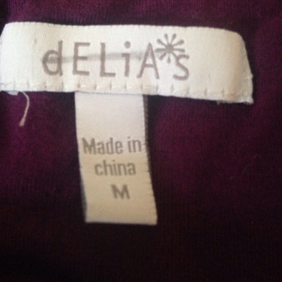 A dress - Picture 2 of 2