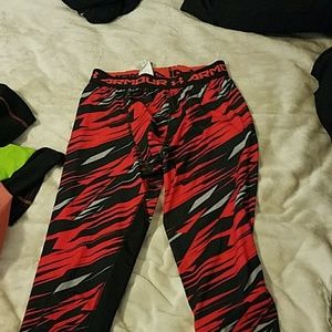 Black and red print mens running leggings