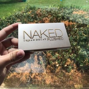 Urban Decay Naked Palette "Flushed"