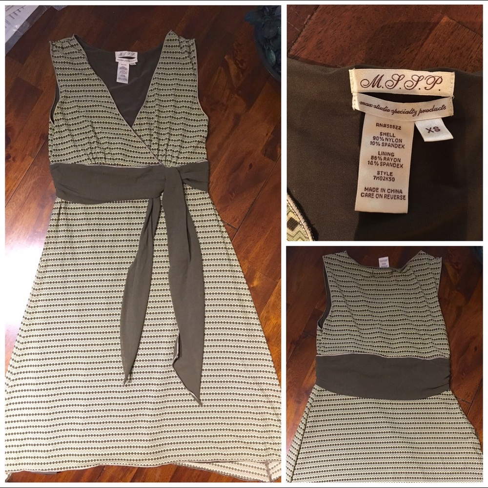 Max Studio swingy knit dress