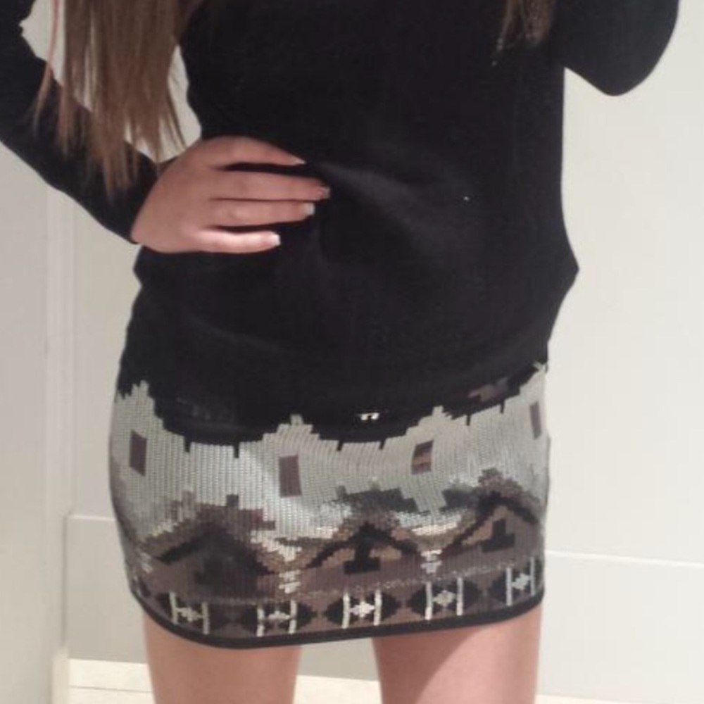 Express Sequin skirt. 🎉