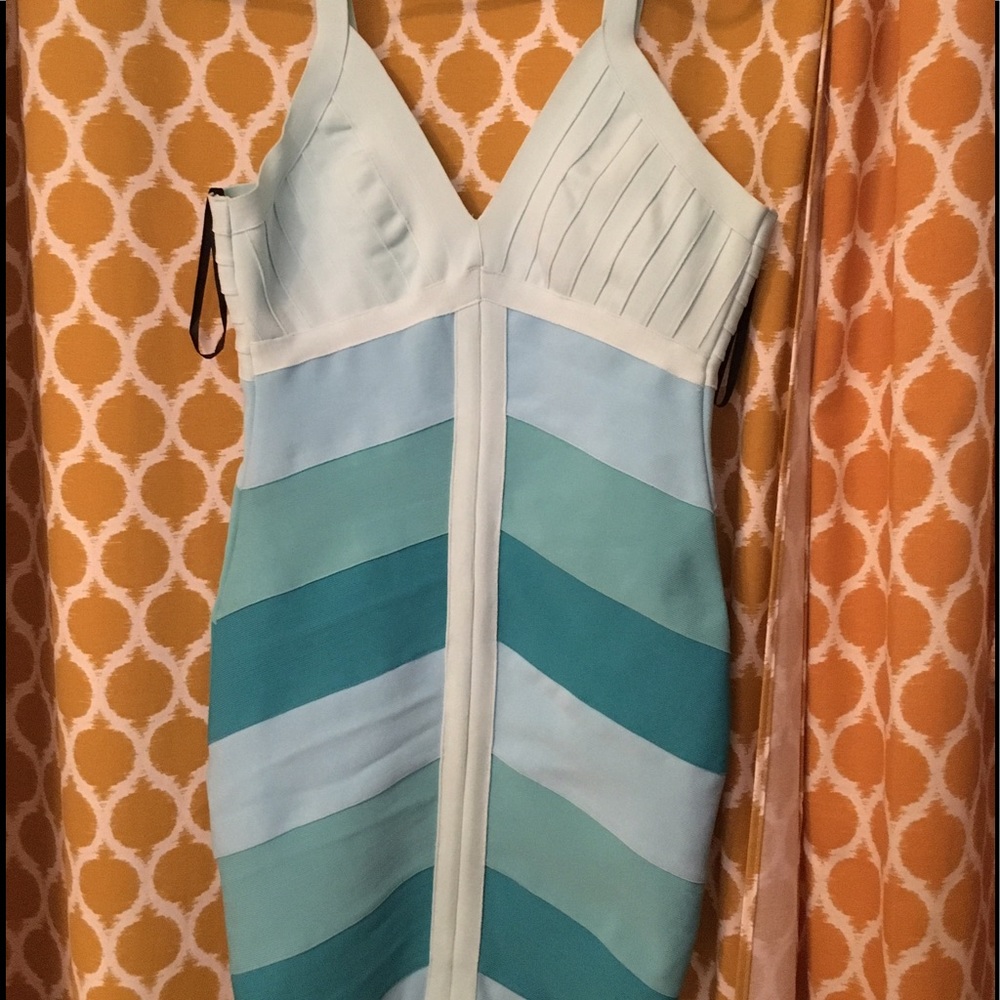 Bebe bondage dress