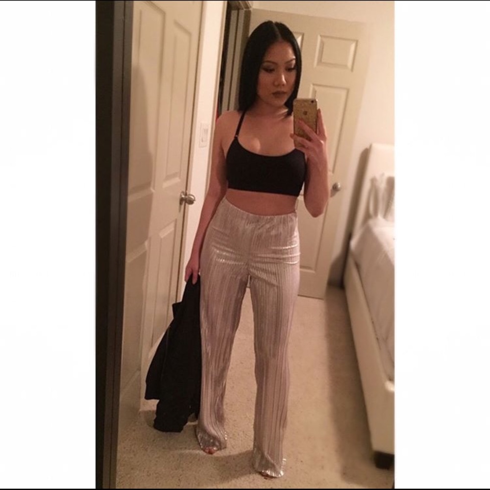 Pleated Wide Leg Trousers