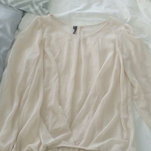 Maurice' s long sleeve top