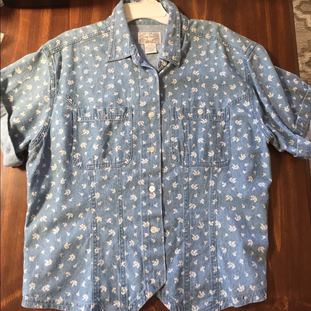 vintage floral print chambray top