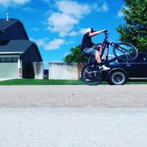 Meet your Posher, Hunter