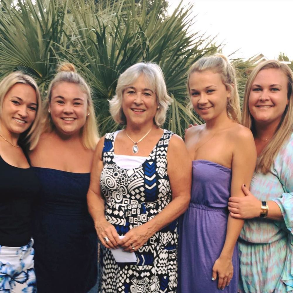 Meet your Posher, Sara