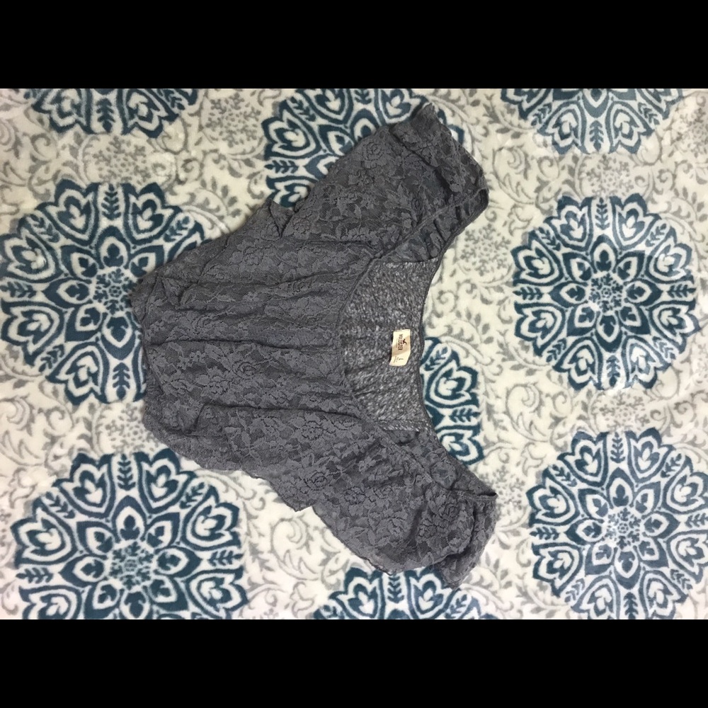 NWOT Hollister Fancy Crop Top