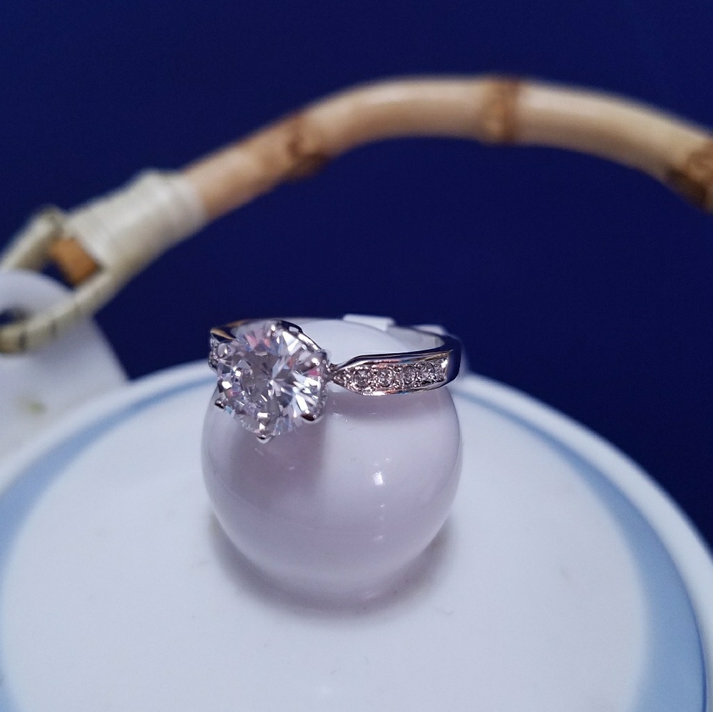 18K Silver Plated Octagonal Crystal Ring