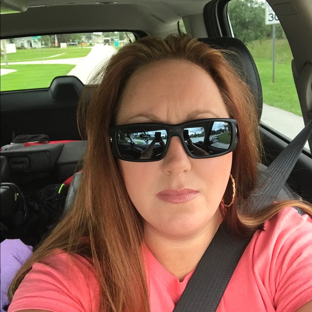 Meet your Posher, Nikki