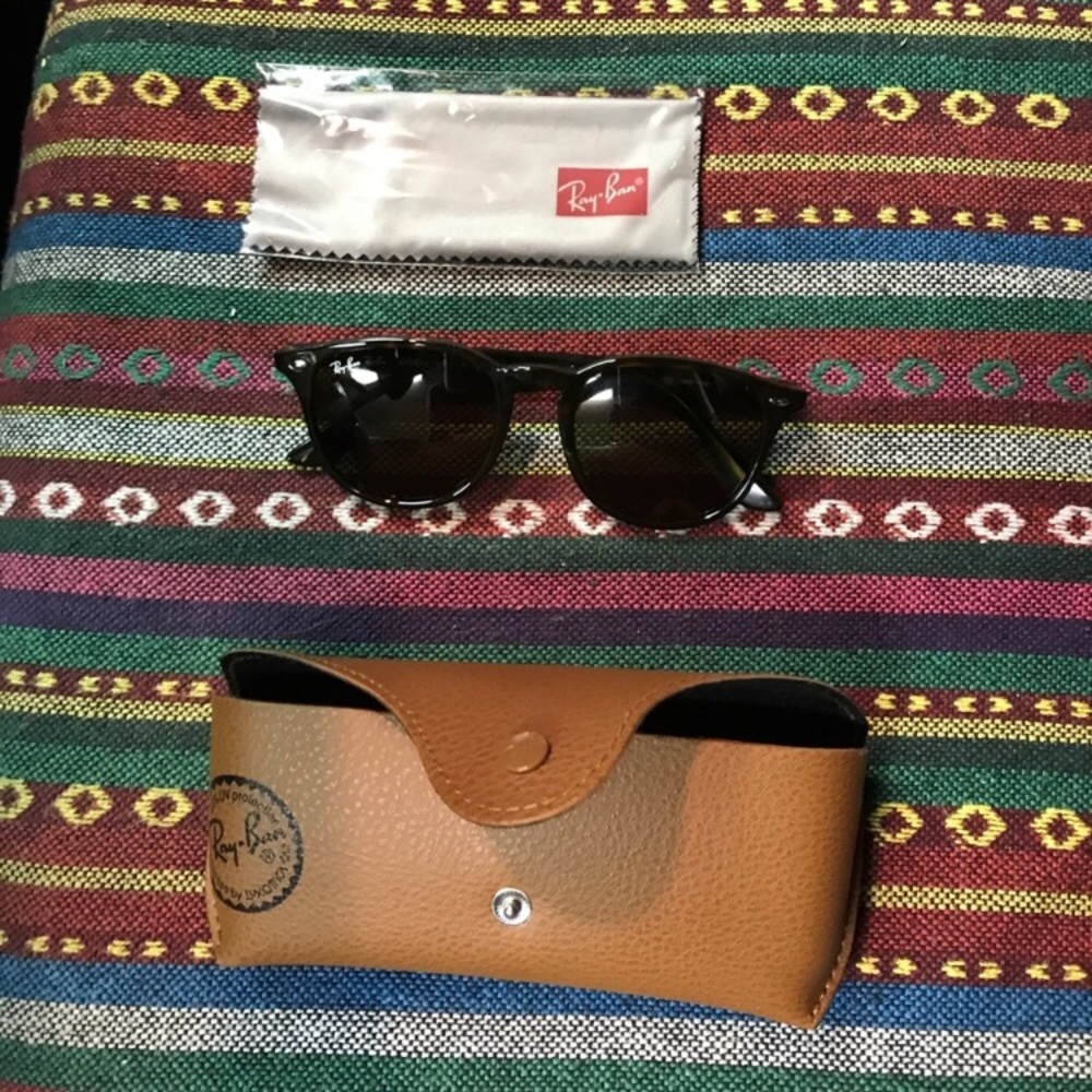 Worn 5 times or less