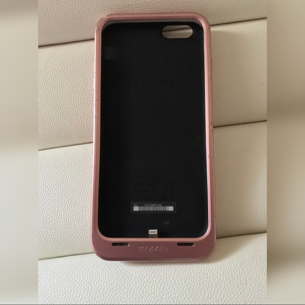 Pink Mophie iPhone 6 Plus Charging Case Juice Pack