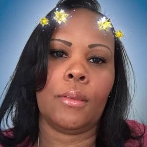 Meet your Posher, Marianda