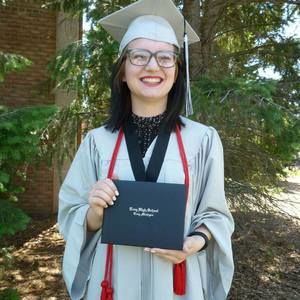 Meet your Posher, Emma