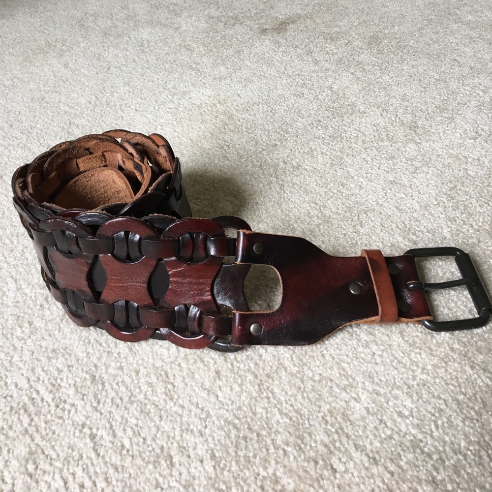 Dress belt