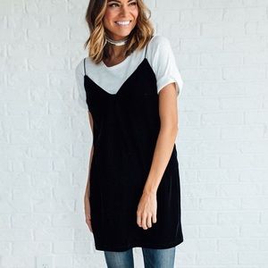 Velvet v-neck tunic
