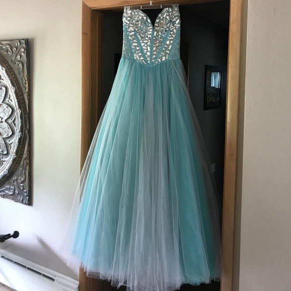 Sherri Hil Crystal Beaded Gown - Picture 2 of 4