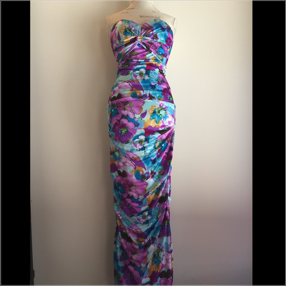Long strapless dress