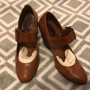 RARE Frye Andrea Mary Jane Heels