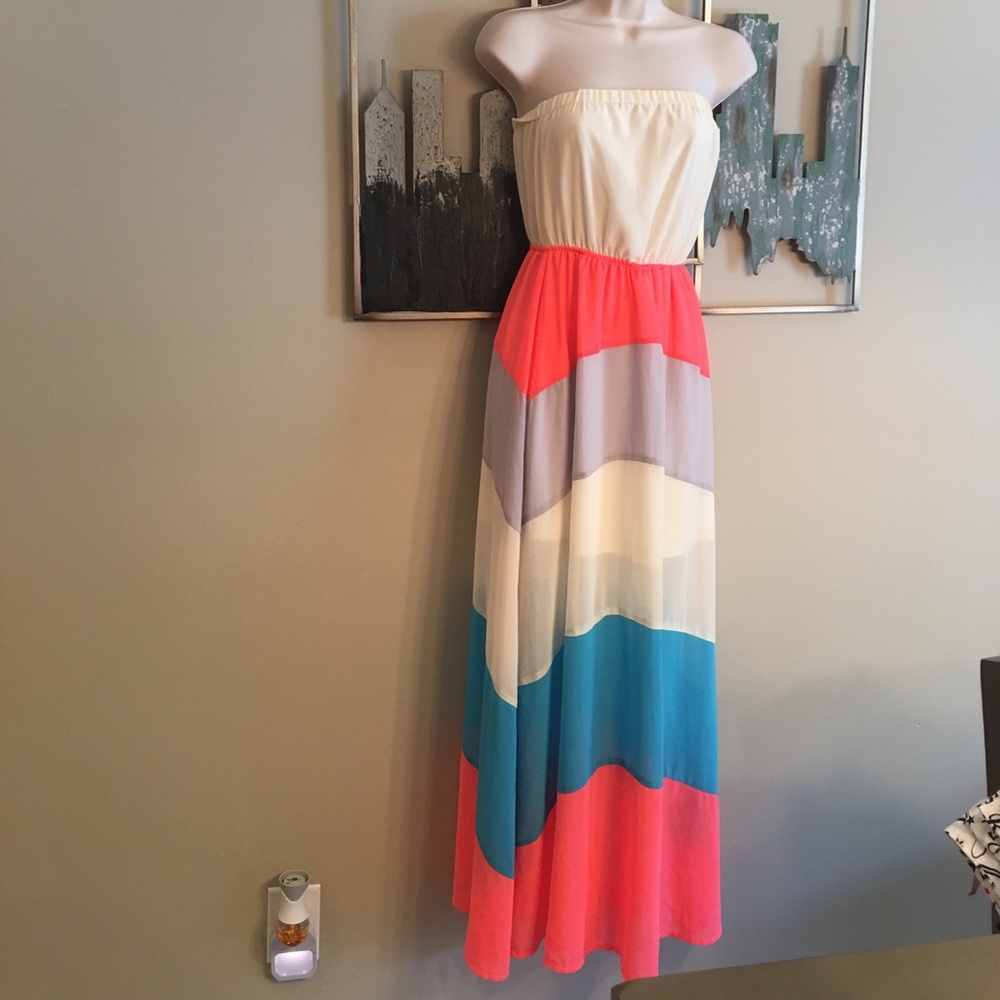 Boutique dress long blue coral gray cream