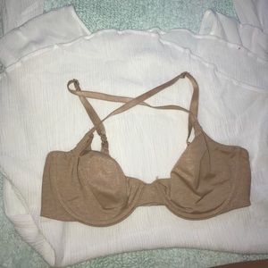 Nude VS bra unlined