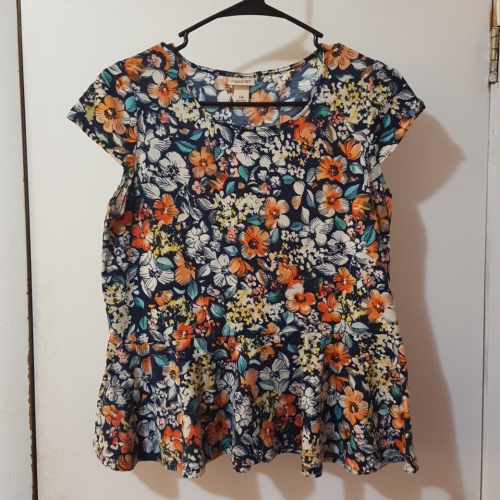 Floral cotton top