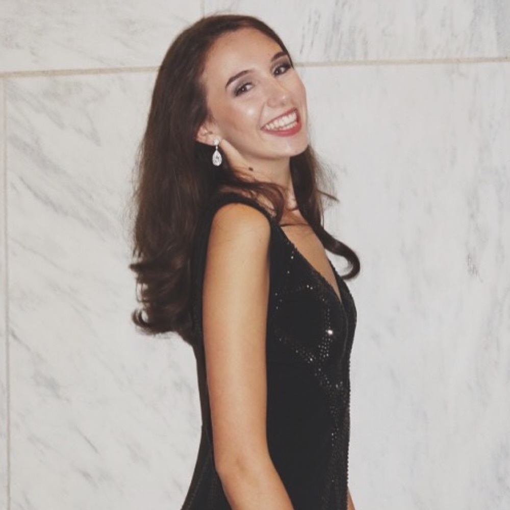 Meet your Posher, Rosalena