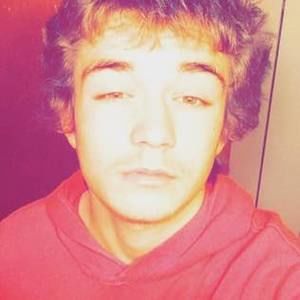 Meet your Posher, Dustin