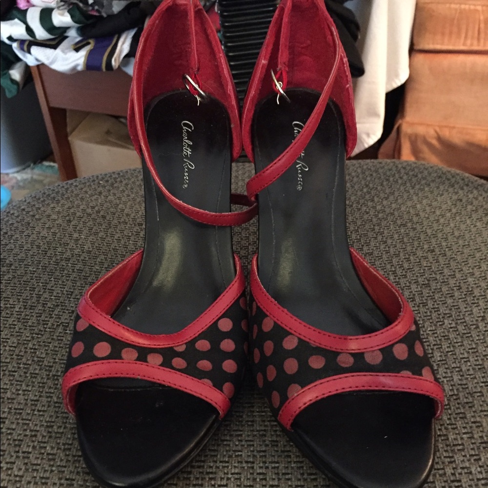 Charlottes Russe black & red Polk dots size 6
