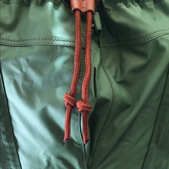 MARC JACOBS green hackey sac backpack - Picture 4 of 8