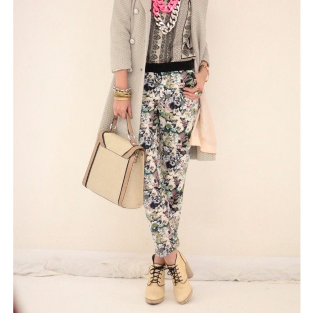 ✅SOLD✅Zara pants - Picture 2 of 5