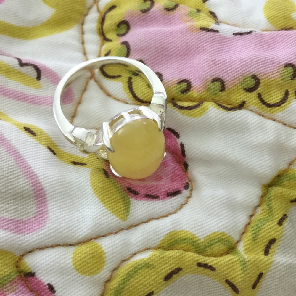 Lovely amber ring, 5