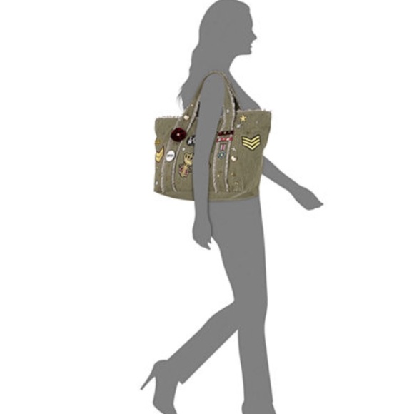 🍃💕Steve Madden Embellished Canvas Military Tote - Picture 8 of 8