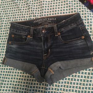 AEO Shortie Jean Shorts