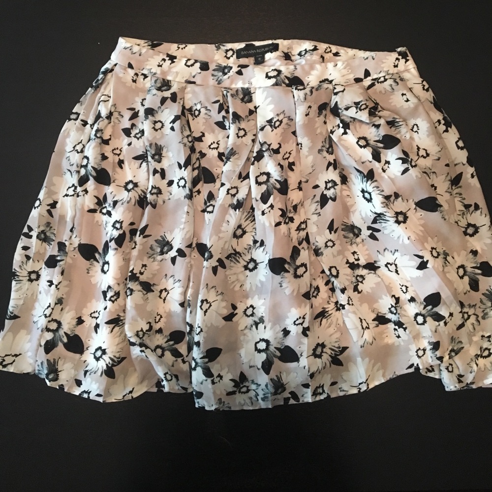 Banana Republic Floral Miniskirt