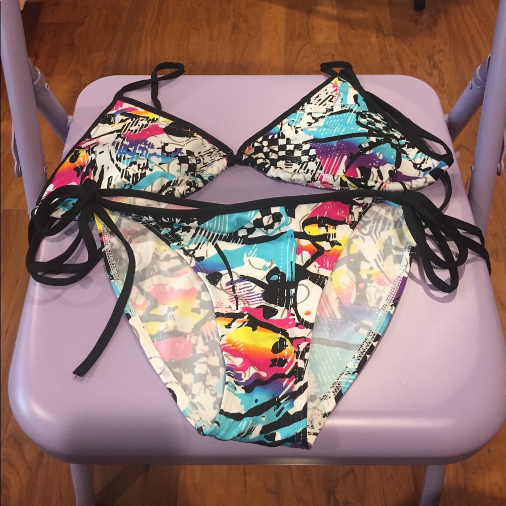 Triangle bikini 👙. Size L. Choice by BlueWave.