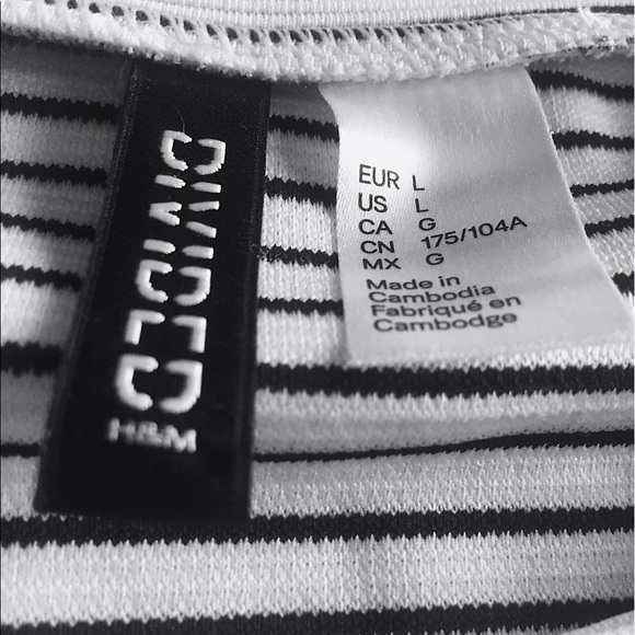 H&M black and white striped crop top - Picture 2 of 4