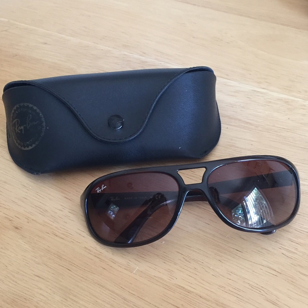 AUTHENTIC Ray Ban Tortoise Sunglasses