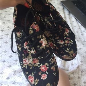 Authentic classic floral vans