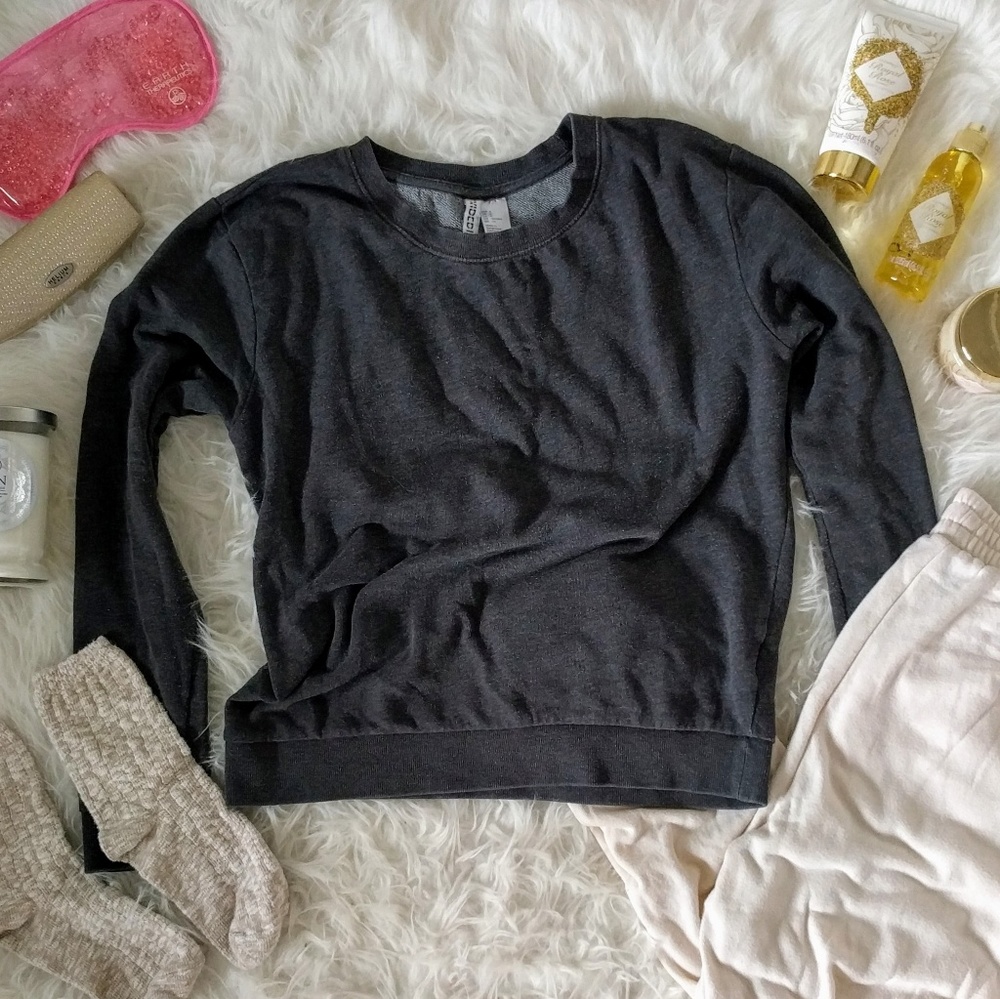 Divided H&M Gray Sweatshirt