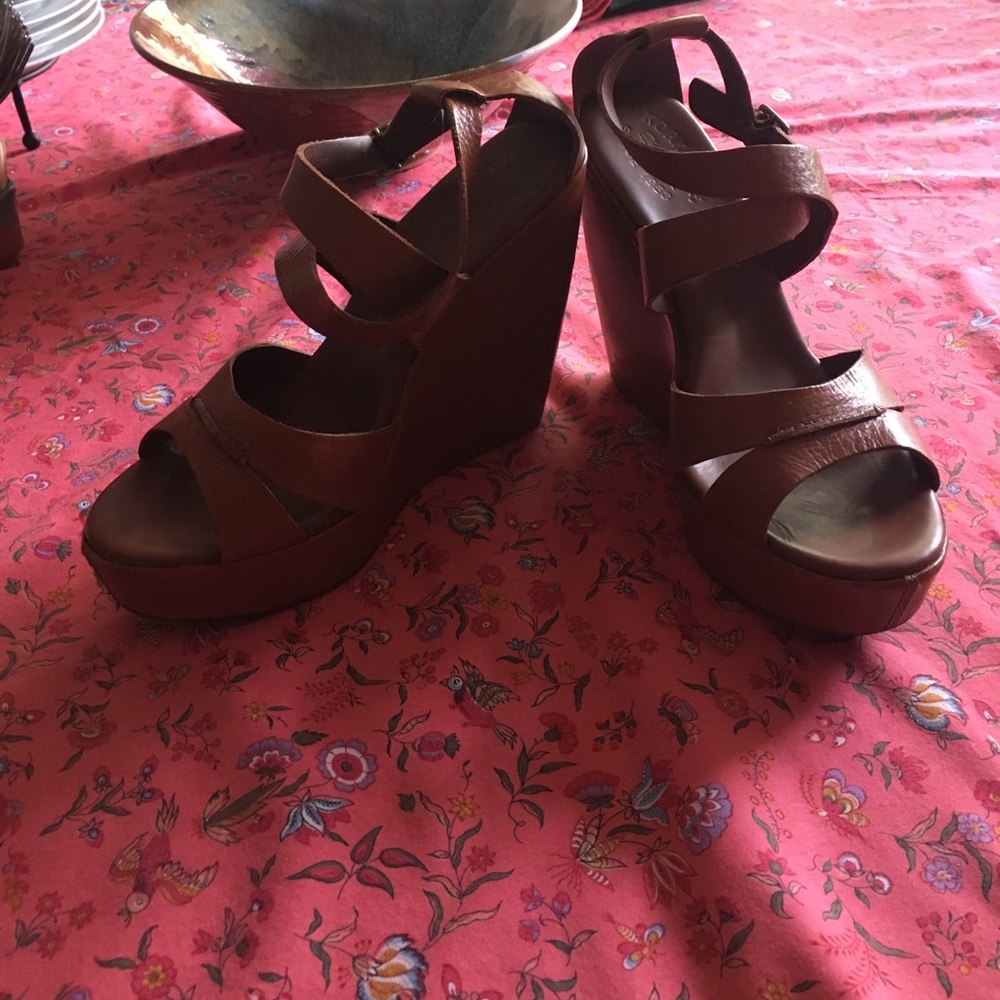 NWOT Kork-Ease wedges size 10