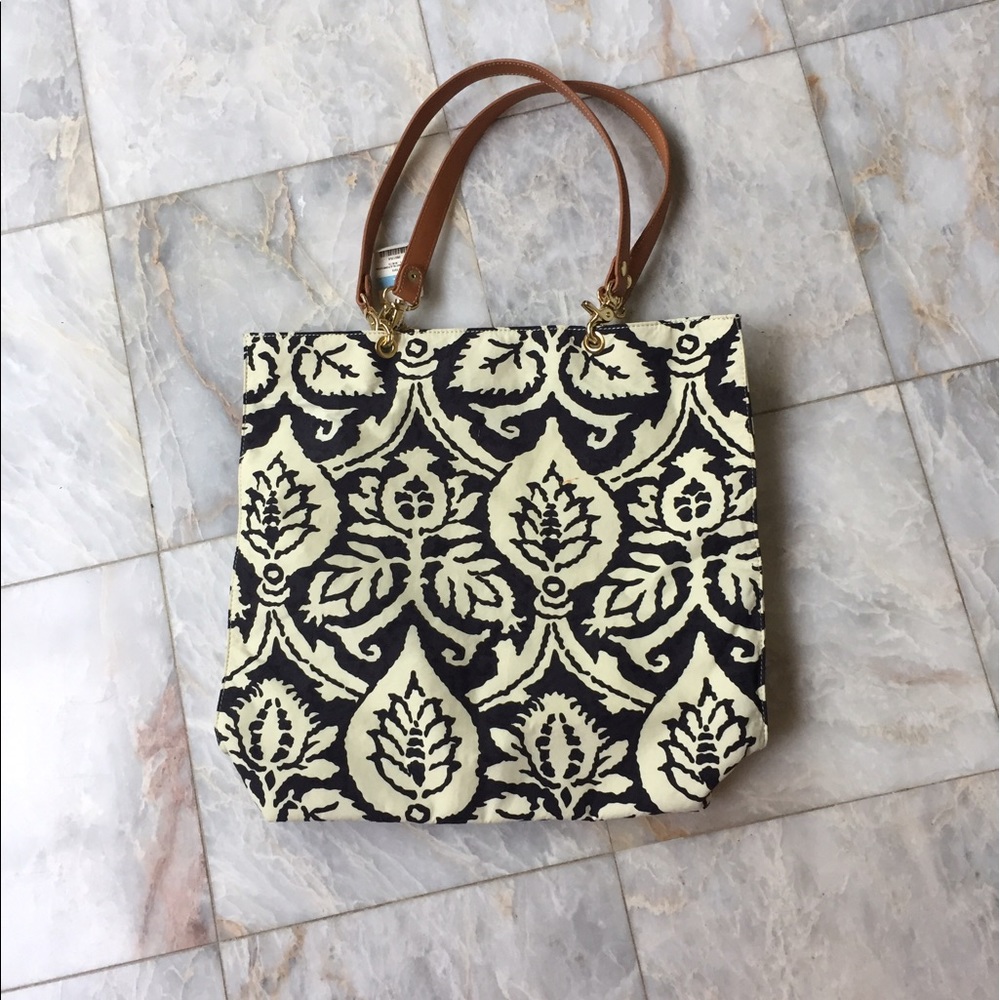 J. McLaughlin printed tote NWT