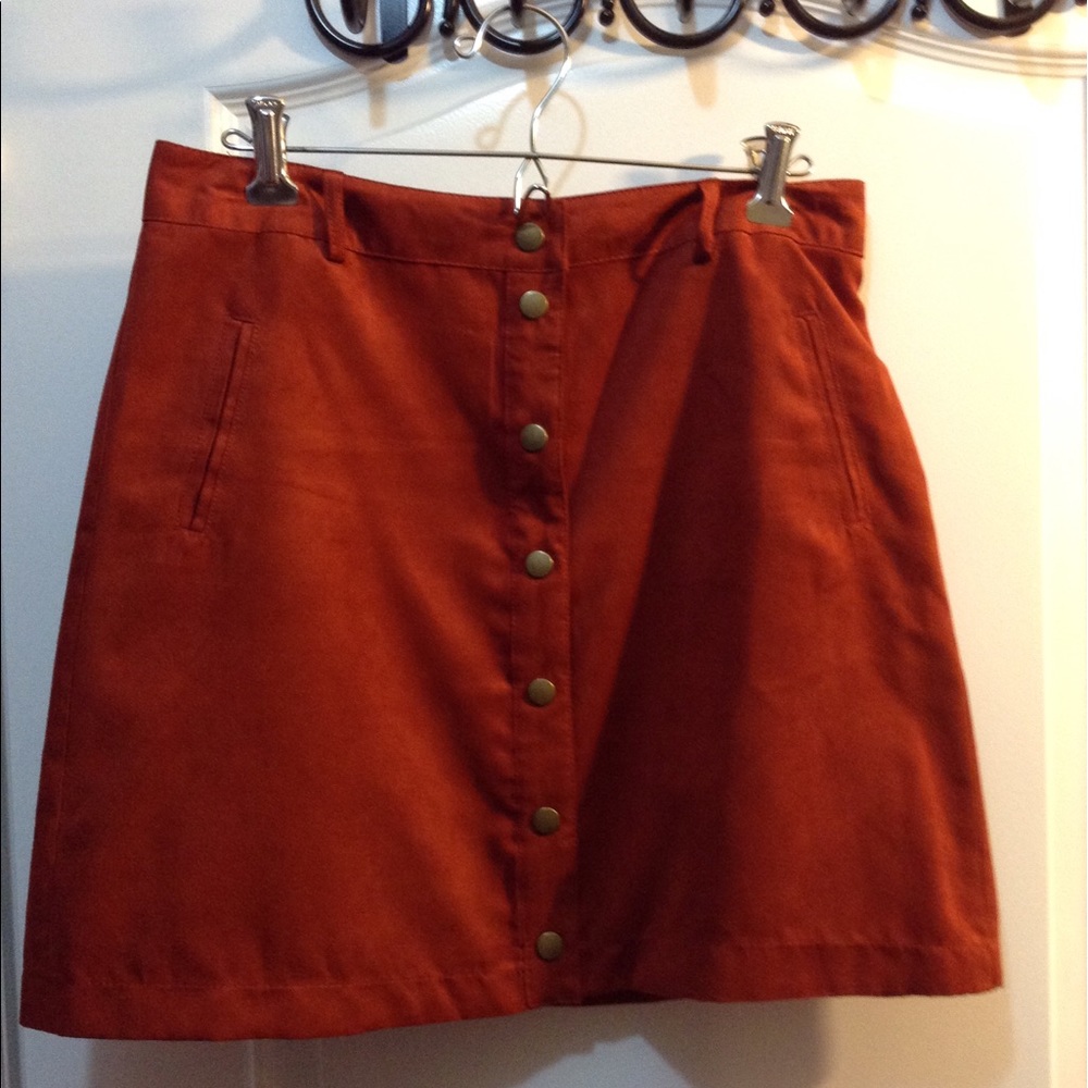 Pho Suede Skirt